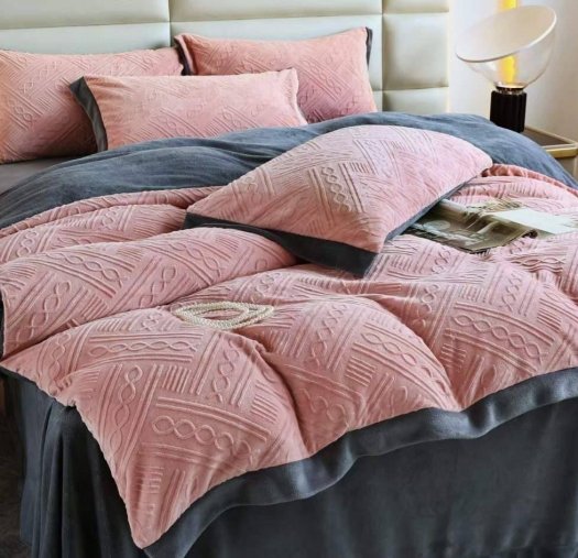 Постільна білизна «Вʼязка (pinkish-gray)»