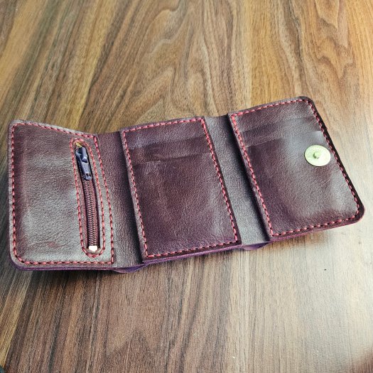 Гаманаць шкіряний жіночий темно-червоного кольору